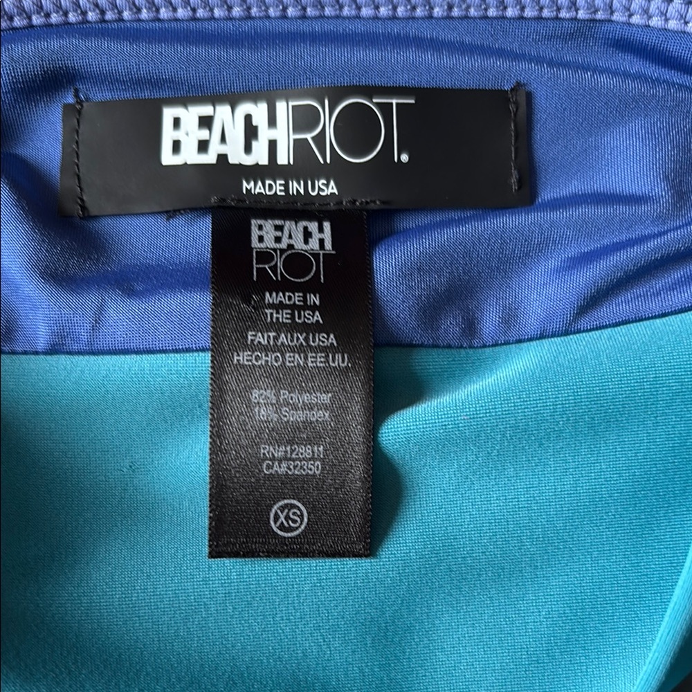 Beach Riot Color-block Eva  Swim Top - Picture 4 of 4